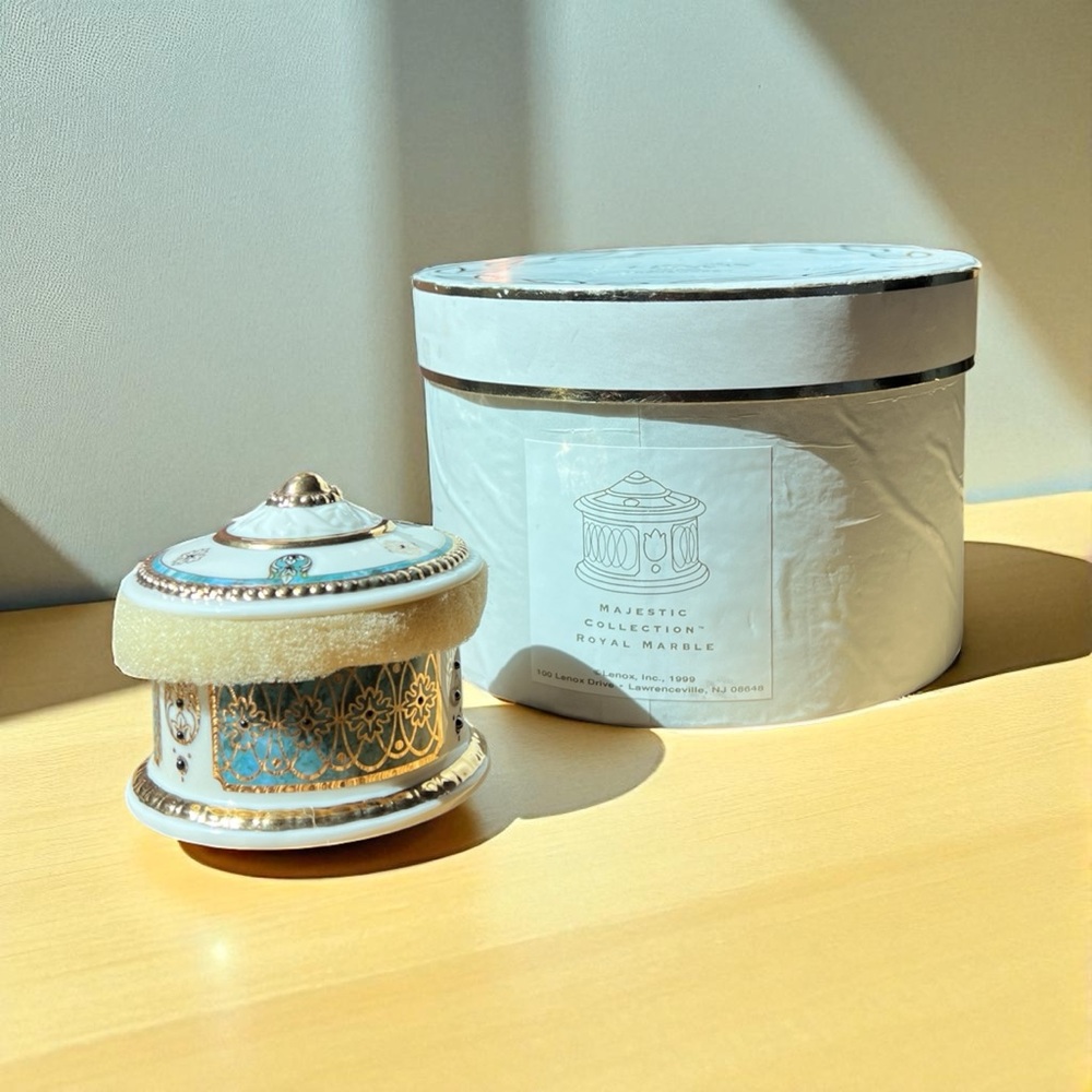 Vintage Lenox Majestic Royal Marble Trinket Box White Blue Handcrafted 2"